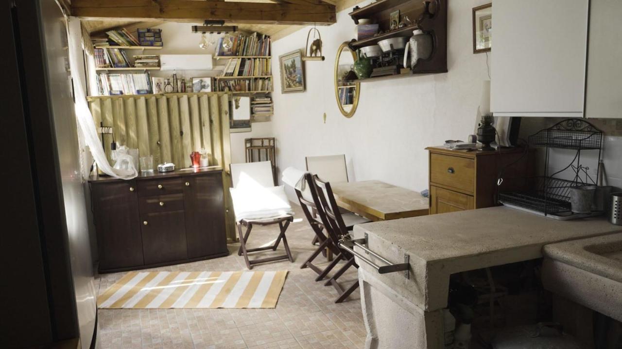 Une Petite Maison Entre Vignes Et Mer La Cadiere-d'Azur Exteriör bild